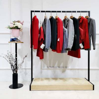 廣州SZ女裝批發市場 宓姒娜無袖連衣裙A字裙的庫存尾貨與全國批發渠道解析